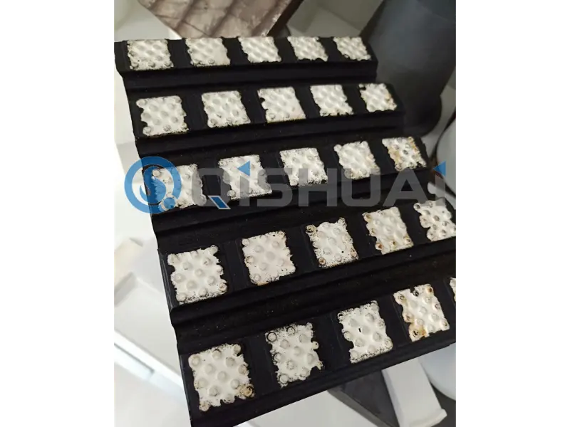Raised Pattern Alumina Ceramic Mosaic Tiles